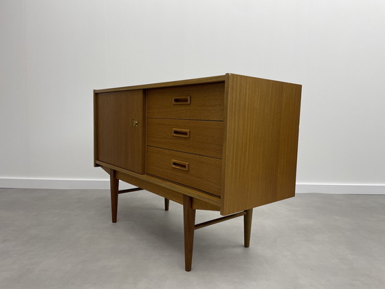 Image 1 of Fristho Vintage teakhouten Dressoir Franeker NL 1950s 