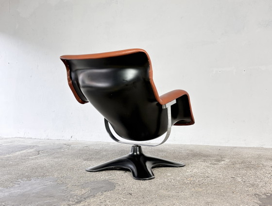 Poltrona Karuselli anni '70, design Yrjö Kukkapuro in pelle cognac – haimi, Poltrone, Fiberglass, Leather (photo 11 of 17)