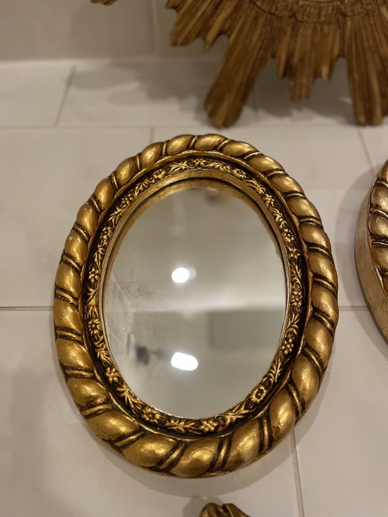 Image 1 of Frame / Mirror Sun Ø 42,5 And Oval 24x18 Cm In Gold / Art / Decoration / Ornaments