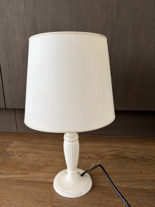 Classic vintage Wedgewood table lamp