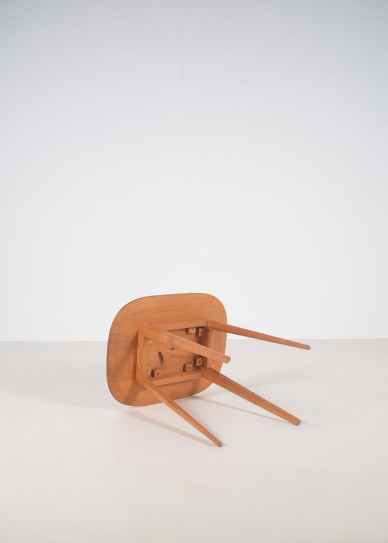 Mesita auxiliar sueca Sparven, diseñada por Carl Malmsten en la década de 1950. – Mesas auxiliares, Wood (photo 5 of 8)