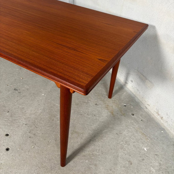 Image 1 of Model 50 Uitschuifbare Teakhouten Eettafel Gunni Omann Deens