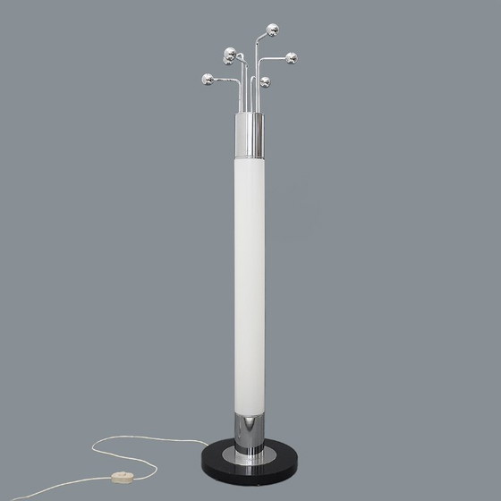 Image 1 of Lámpara perchero en metal cromado, años 70