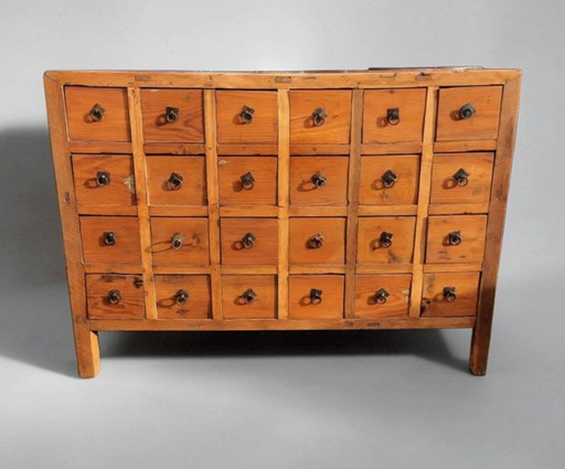 Alte chinesische Kommode / Apothekerschrank, Maße 123x55cm und 91cm hoch. – ladekasten, Metal, Wood