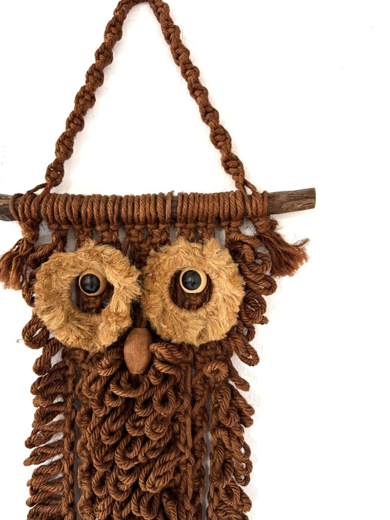 Vintage macramé owl wall hanging, 1970s – Wall decoration, Wood, Textile (photo 3 of 7)