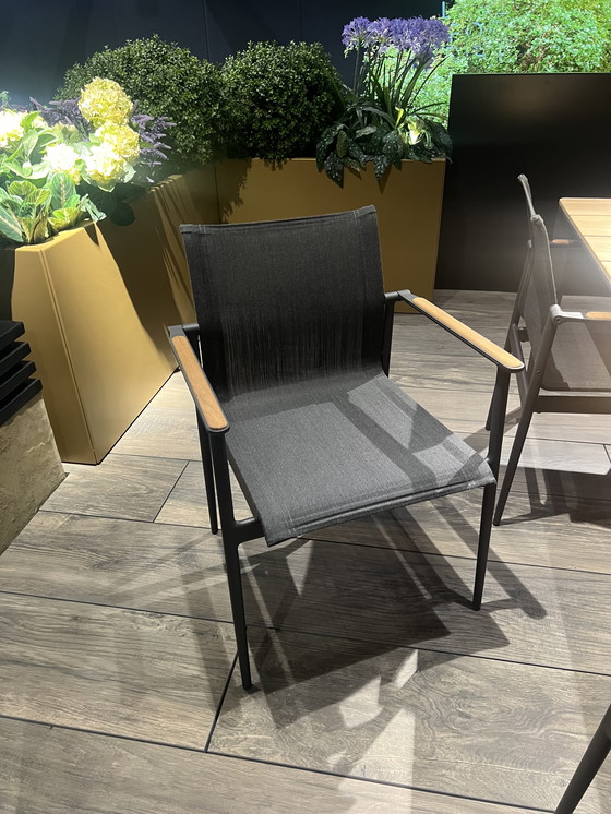 Image 1 of Se venden 6 sillas de comedor y mesa Gloster Carver