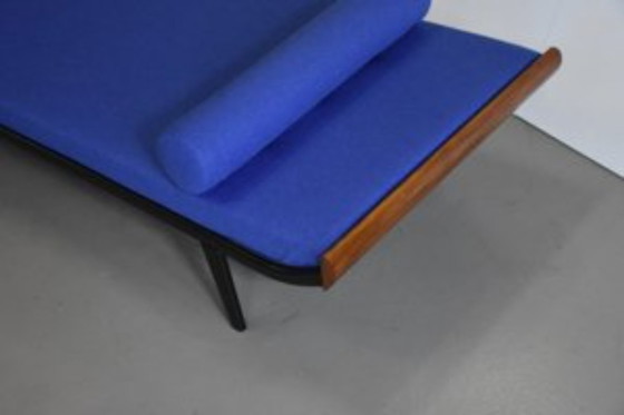 Image 1 of Mid-century daybed Cleopatra jaren 60, opnieuw bekleed