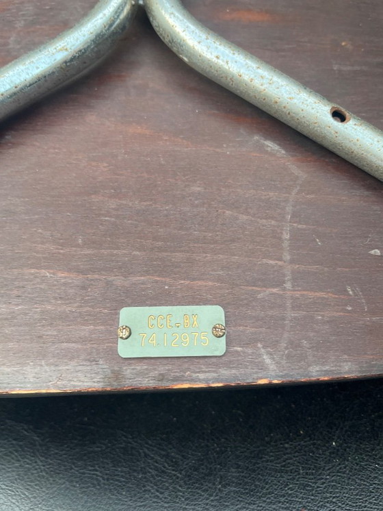 Image 1 of 6 retro design stoelen Eugen Schmidt waarvan 4 in prima staat 