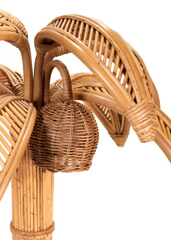 Image 1 of Lampada da tavolo in rattan con palma