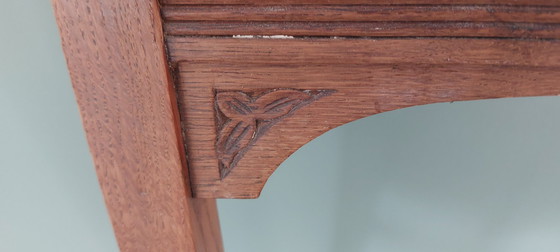 Image 1 of Antieke opastoel