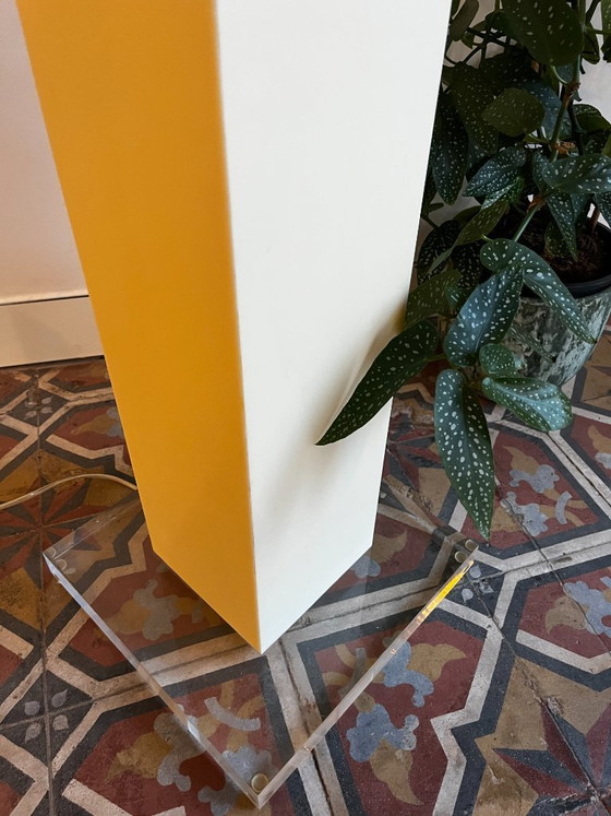 Image 1 of Stehlampe aus Plexiglas