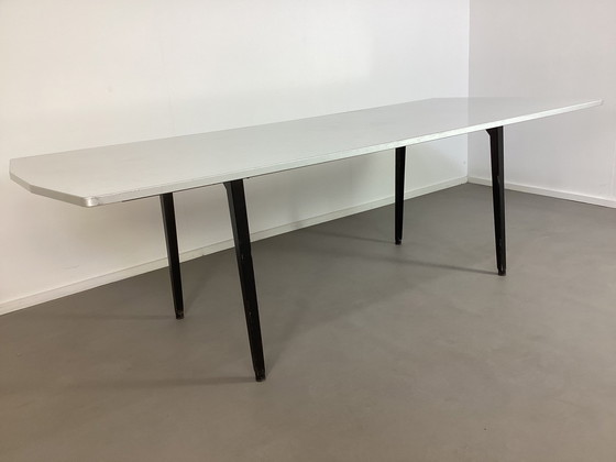 Image 1 of Ahrend de Circel 60's Achteckiger Esstisch Entwurf Friso Kramer