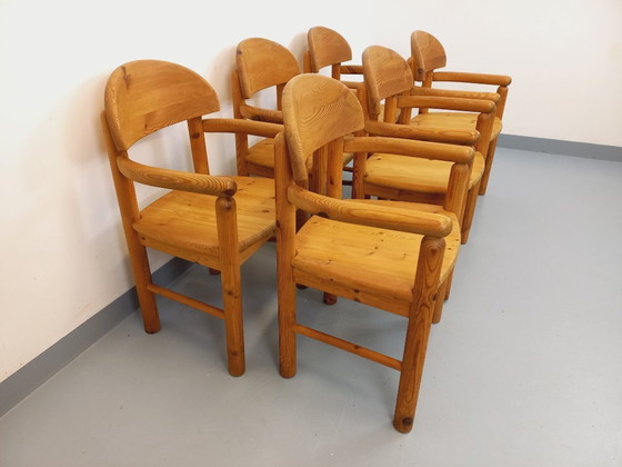 Image 1 of Set van 6 vintage Scandinavische Rainer Daumiller fauteuils van grenenhout uit de jaren 70.
