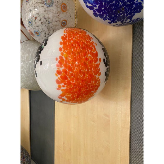 Image 1 of Zeitgenössische Bernstein und Schwarz Murrine Sphere in Murano Glas