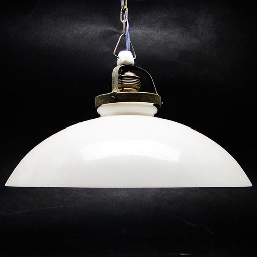 Art Deco Pendant Lamp, Poland, 1950s – hanglampen, Glass, Metal (photo 2 of 7)