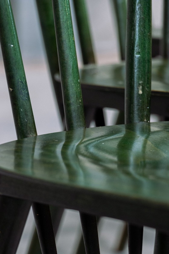 Image 1 of Set di 4 sedie da pranzo Ercol degli anni '60 + 1 sgabello