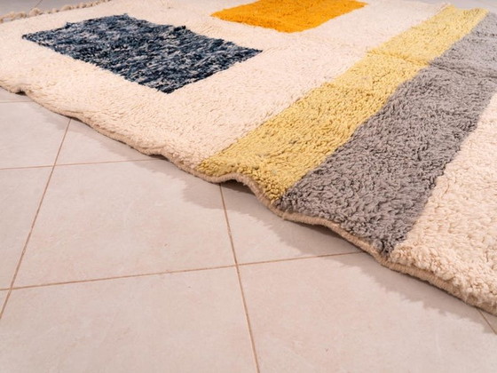 Image 1 of Alfombra Beni Ouraine tejida a mano, tradicionalmente de 150/250 cm.