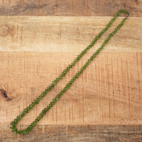 Image 1 of Long collier en péridot vert, peut être doublé