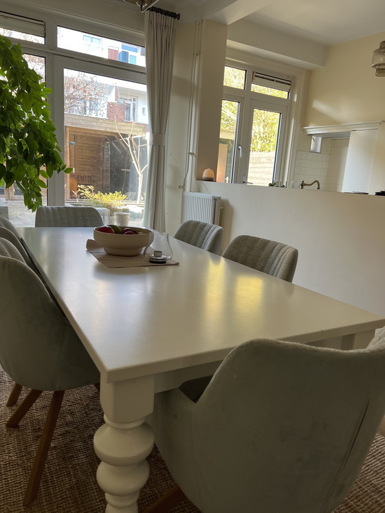 Image 1 of De Machinekamer Eettafel