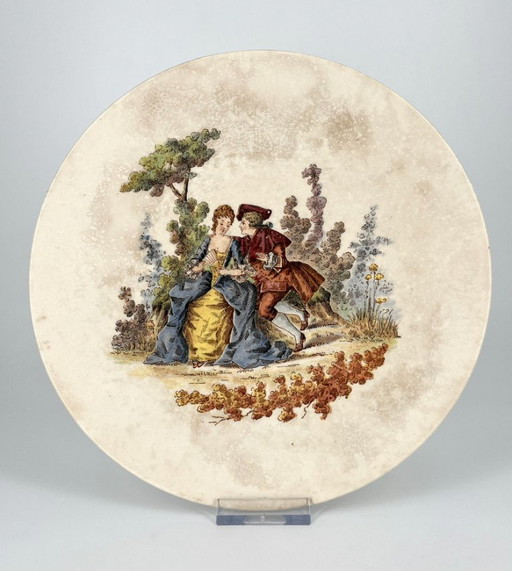 Antique Sarreguemines Decorative Plate – Rococo “Scène Galante” – France c.1900
