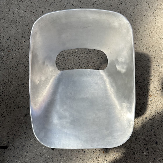 Image 1 of Set van 4 Tulip-stoelen van Pierre Guariche