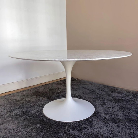 Image 1 of Knoll 140 Marble Table by Eero Saarinen