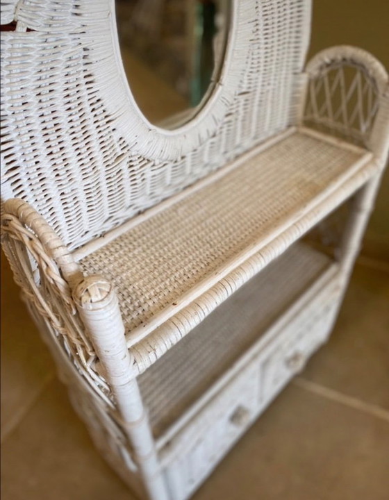 Vintage white wicker shelf – Shelving unit, Glass (photo 7 of 8)