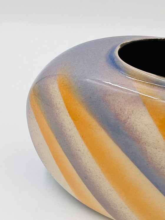 Image 1 of Vase Bay West Germany