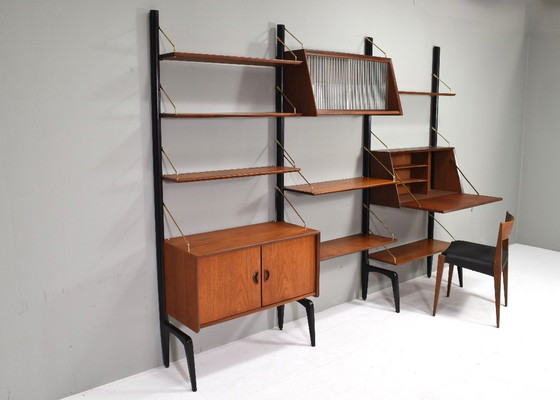 Louis Van Teeffelen Wandregal aus Teak und Messing für WEBE, Niederlande – um 1950 – Wood (photo 15 of 15)