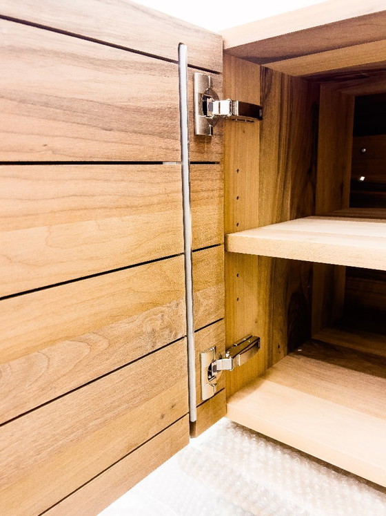 Image 1 of e15 credenza noce, Shahnaz/Mahnaz