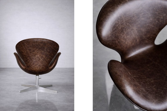 Image 1 of Poltrona Swan in pelle marrone danese vintage di metà secolo, realizzata da Arne Jacobsen per Fritz Hansen, 1958