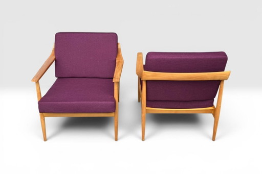 Exclusivo par de sillones Walter Knoll de estilo vintage, de mediados de siglo, recién tapizados y acolchados.