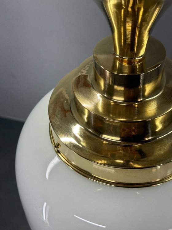 Image 1 of Plafonnier Art Déco en laiton et verre opalin des années 1930, République tchèque