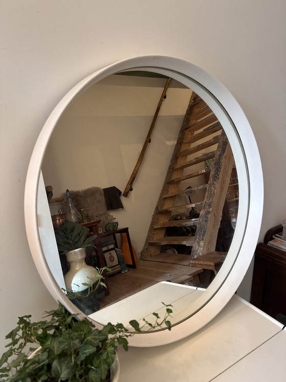 Image 1 of Jaren 70 spiegel met witte rand