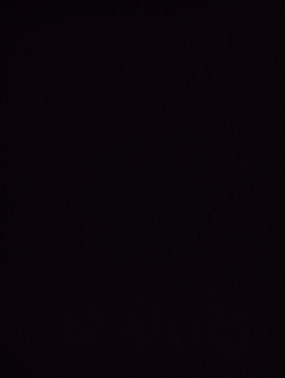 Image 1 of Cojín decorativo con flores bordadas