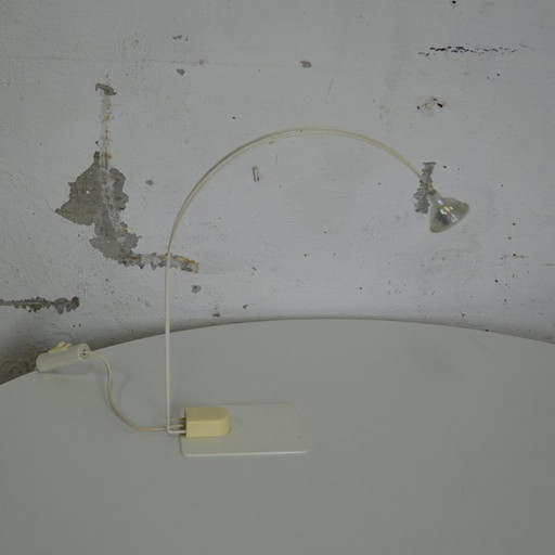wire desk light