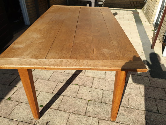 Image 1 of Eiken tafel 