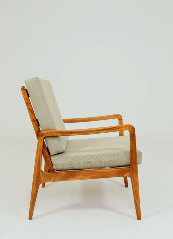 Image 1 of Vintage fauteuil uit het midden van de 20e eeuw met pastel olijfgroen corduroy kussen en houten loungestoel, jaren 80