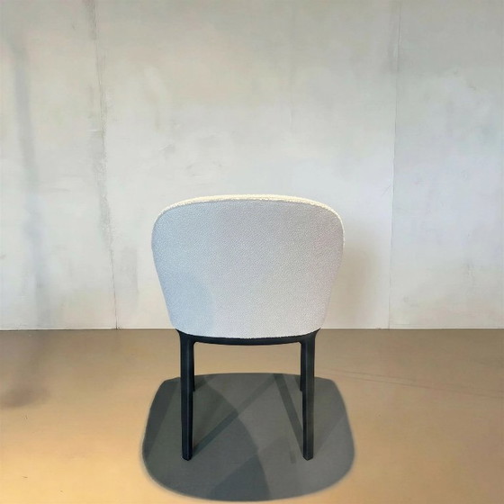 Image 1 of Vitra Soft Shell dining chair