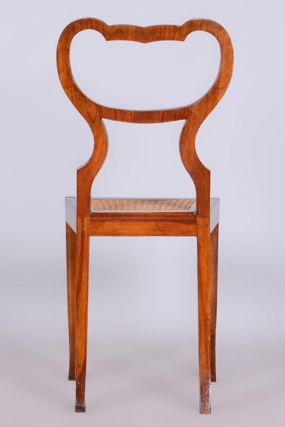 Silla Biedermeier restaurada, chapa de nogal, ratán, polaca, Austria, década de 1830. – Sillas auxiliares (photo 3 of 9)