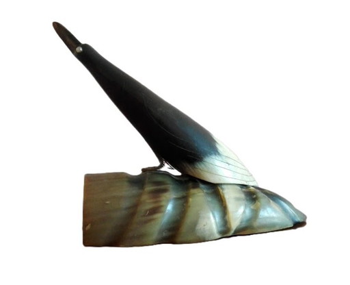 Vintage figuur van vogel, sculptuur, beeldje van geitenhoorn