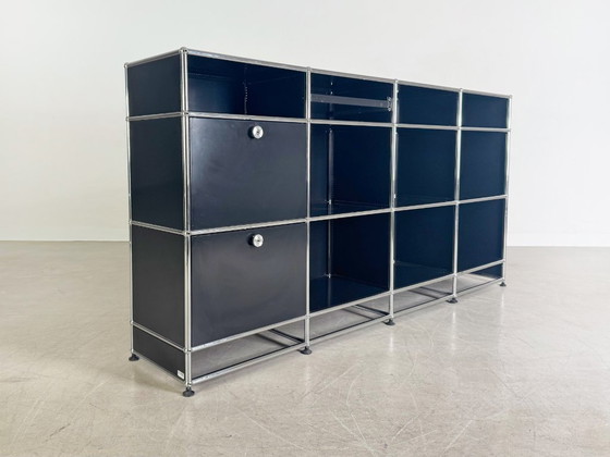 Image 1 of Credenza originale USM Haller 4x4 con cassetti e ripiano, colore nero.