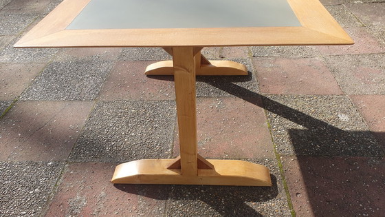 Image 1 of Scrivania e/o tavolo - legno con intarsio in marmoleum