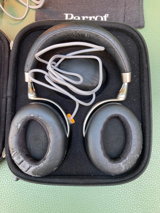 Image 1 of Parrot ZIK Bluetooth headphones Philippe Starck