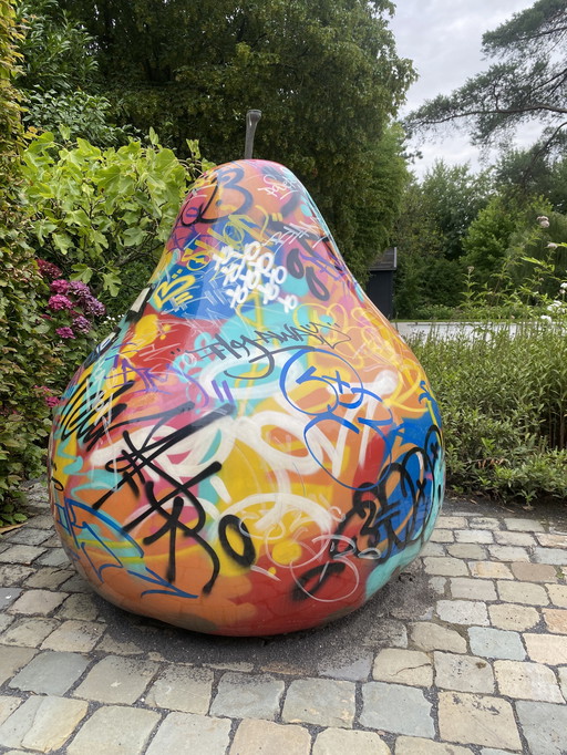 Bull & Stein Brons Peer Graffiti 'Bruno Silva' (en anglais)