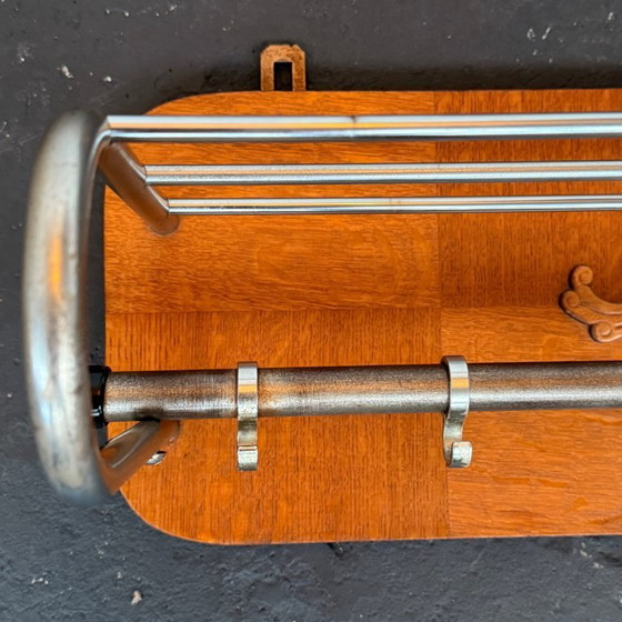 Image 1 of Porte-manteau chromé/bois années 1960