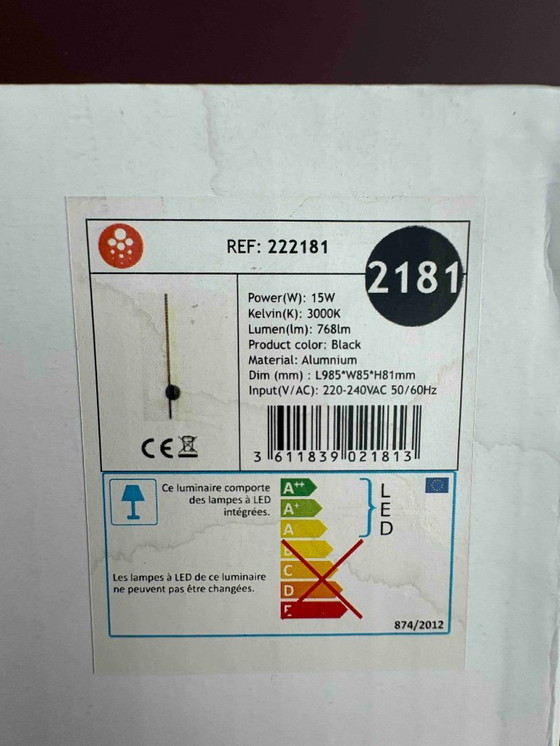 Image 1 of KOSILAMP-Lange zwarte Wandlamp met indirect LED Licht-Mandal