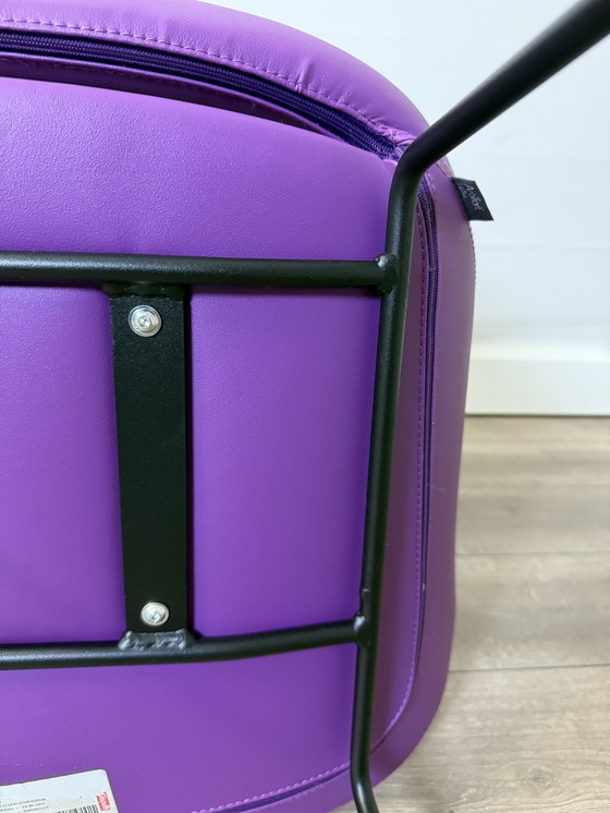 Image 1 of Artifort Beso Stoel