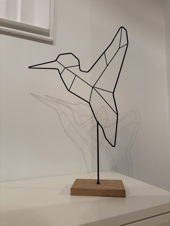 Image 1 of Kolibri, moderne Linienskulptur aus schwarzem Metall