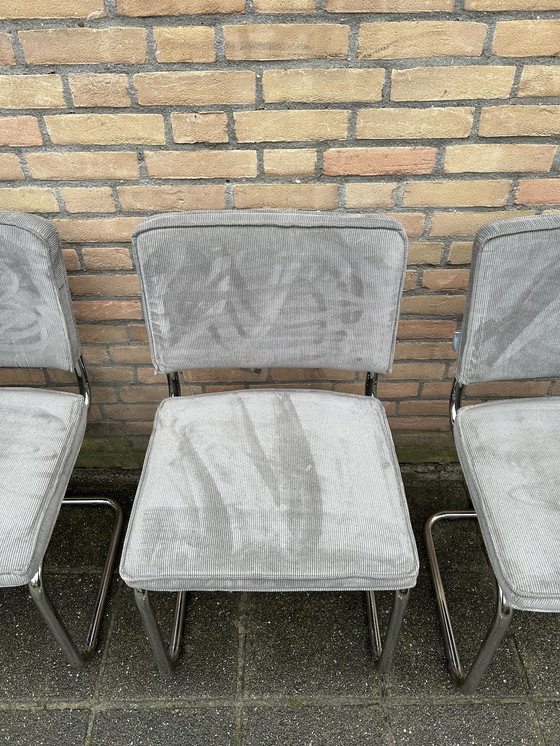 Image 1 of 4 sillas de tela acanalada pura con estructura tubular cromada